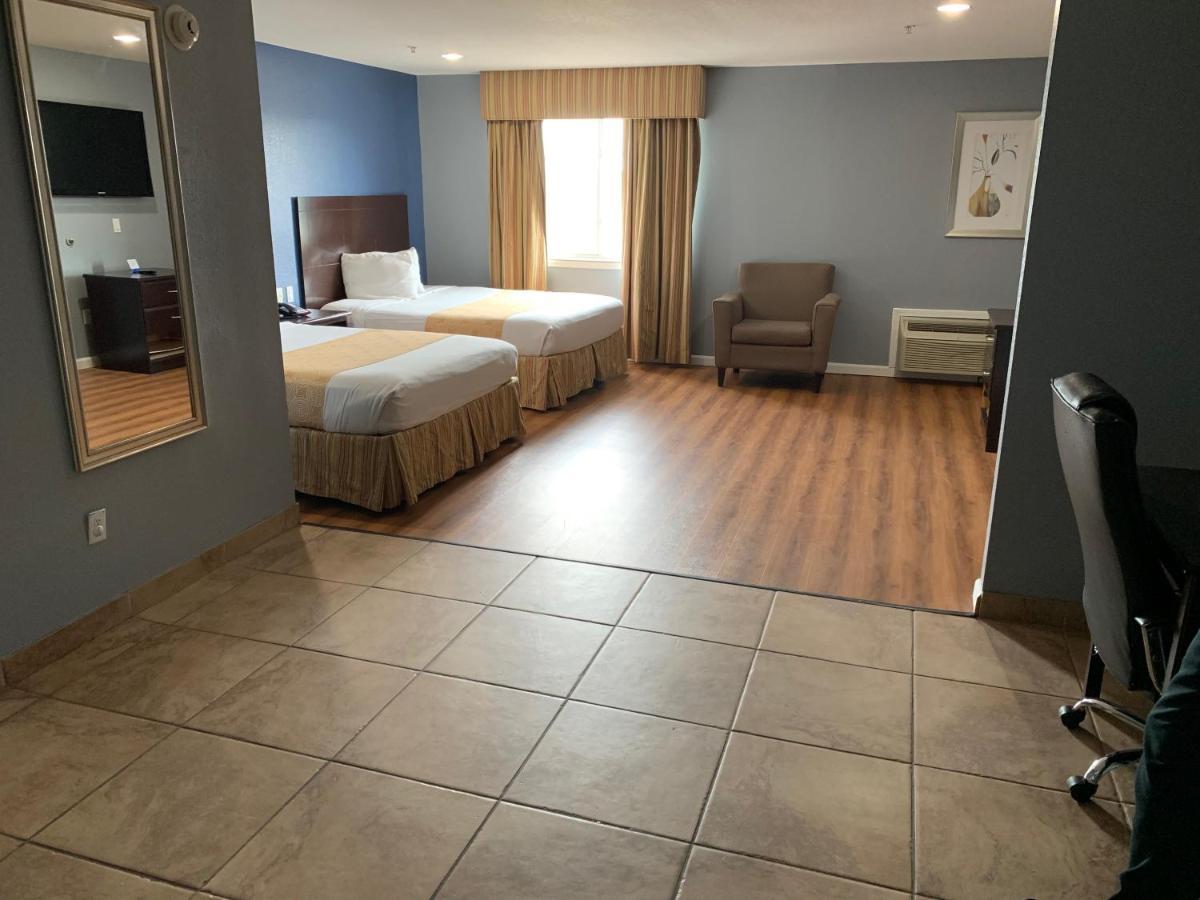 Rodeway Inn & Suites Port Arthur - Groves Exterior photo